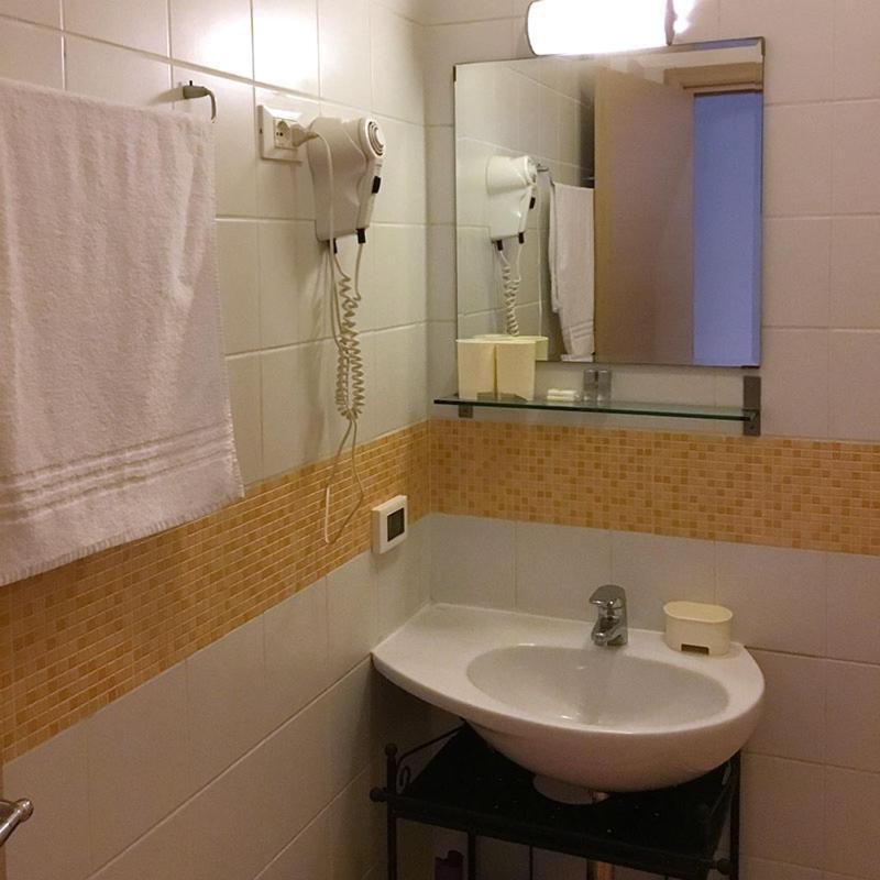 Ale&Andrea Apartments Blu & Lilla روما المظهر الخارجي الصورة
