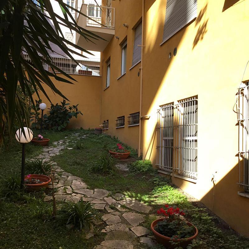 Ale&Andrea Apartments Blu & Lilla روما المظهر الخارجي الصورة