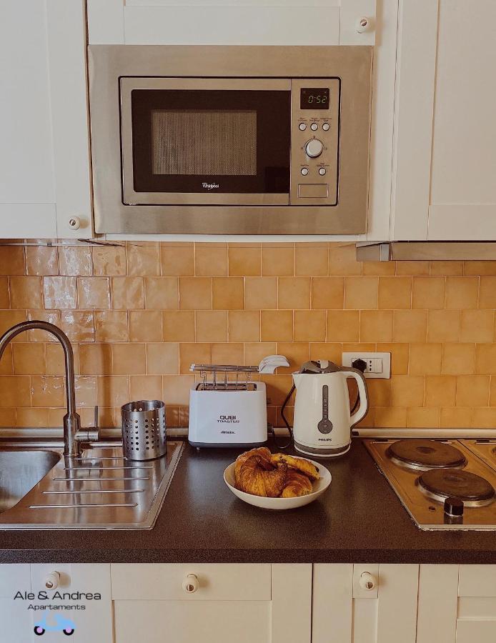 Ale&Andrea Apartments Blu & Lilla روما المظهر الخارجي الصورة